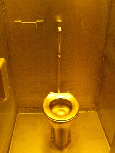 Gold toilet Juliana hospital apeldoorn '10